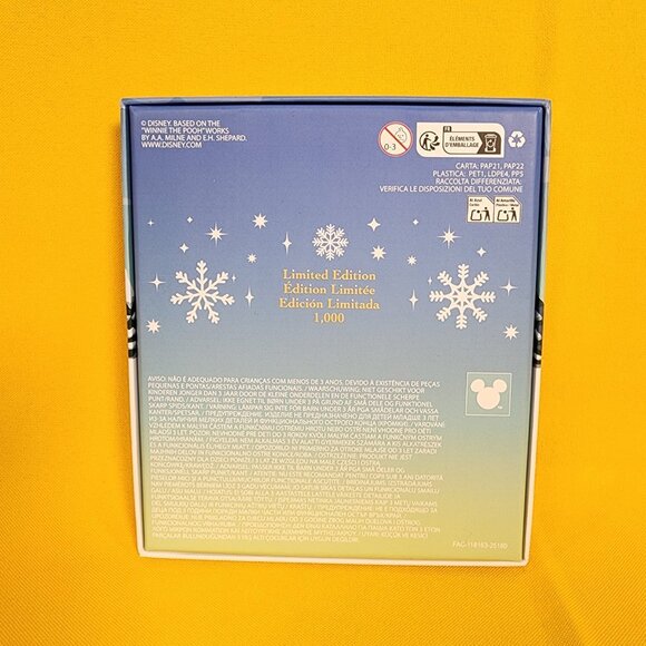 Loungefly Disney Winnie The Pooh Ice Skating LE 3" Enamel Pin Sliding NEW - Picture 6 of 12